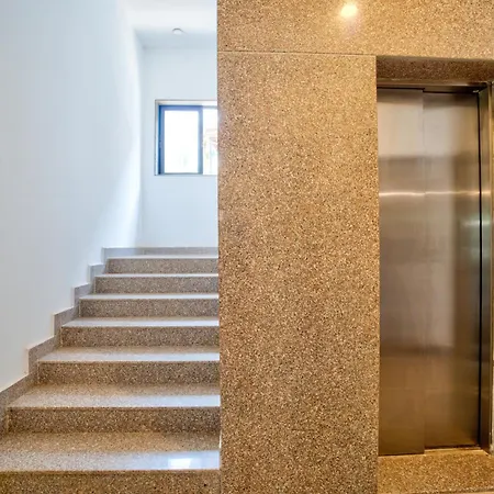 Luxury 2Bhk Apartment Near Candolim Nerul  Exterior photo