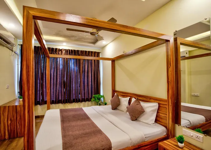 Luxury 2Bhk Apartment Near Candolim