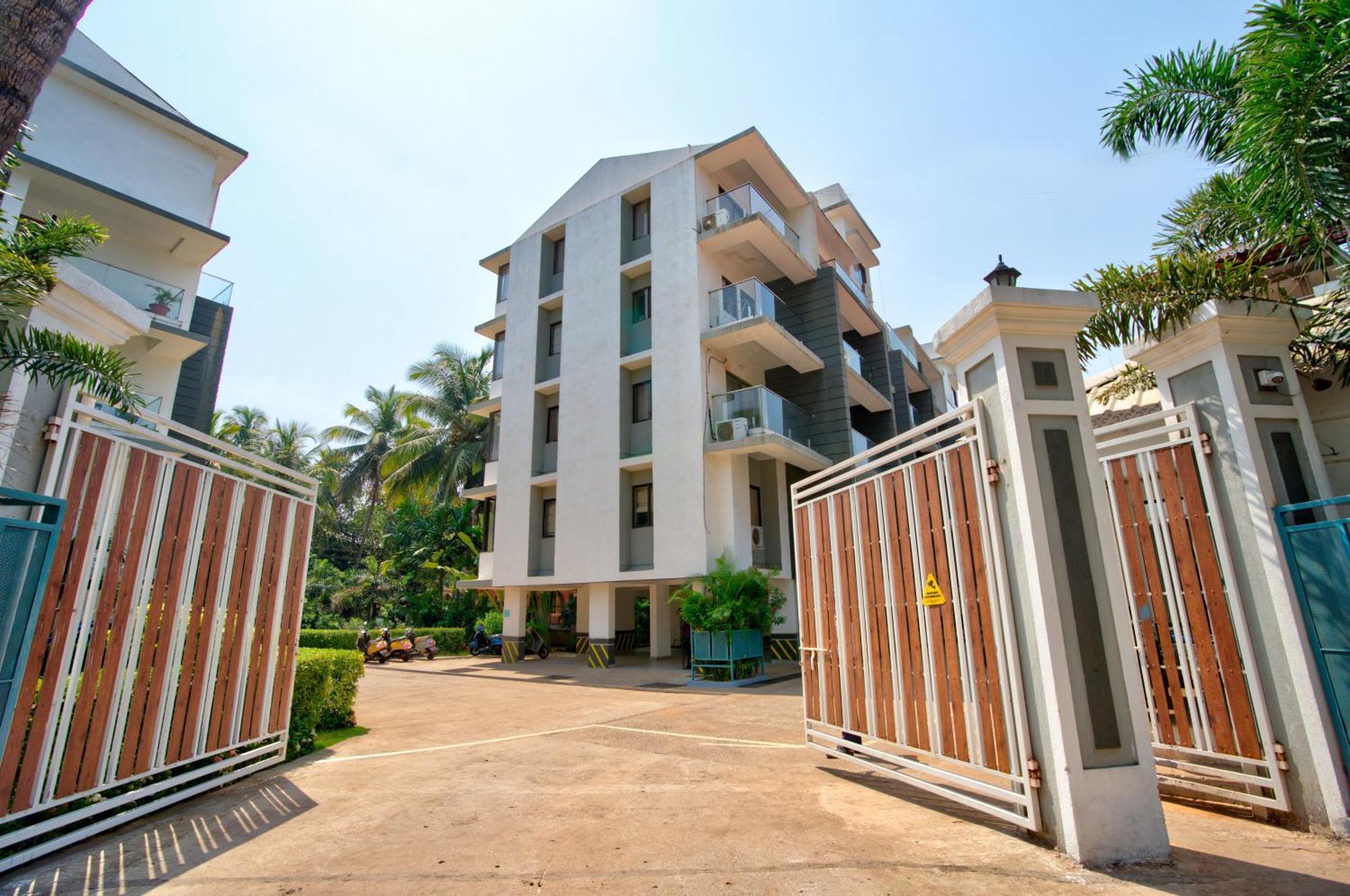 Luxury 2bhk Near Candolim Apartment *
